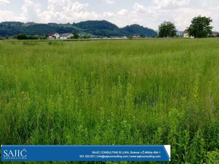 Prodaje se zemljište u Šušnjarima